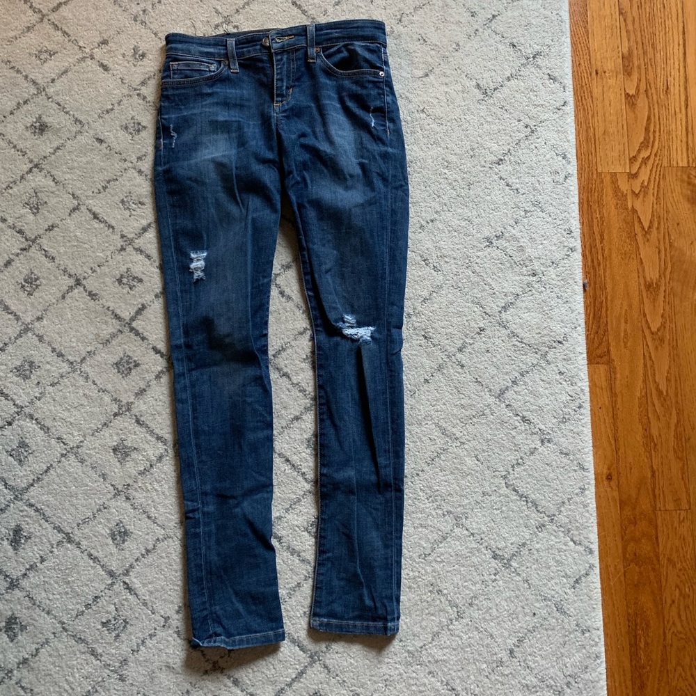 Joe’s distressed petite skinny jean mid rise 25